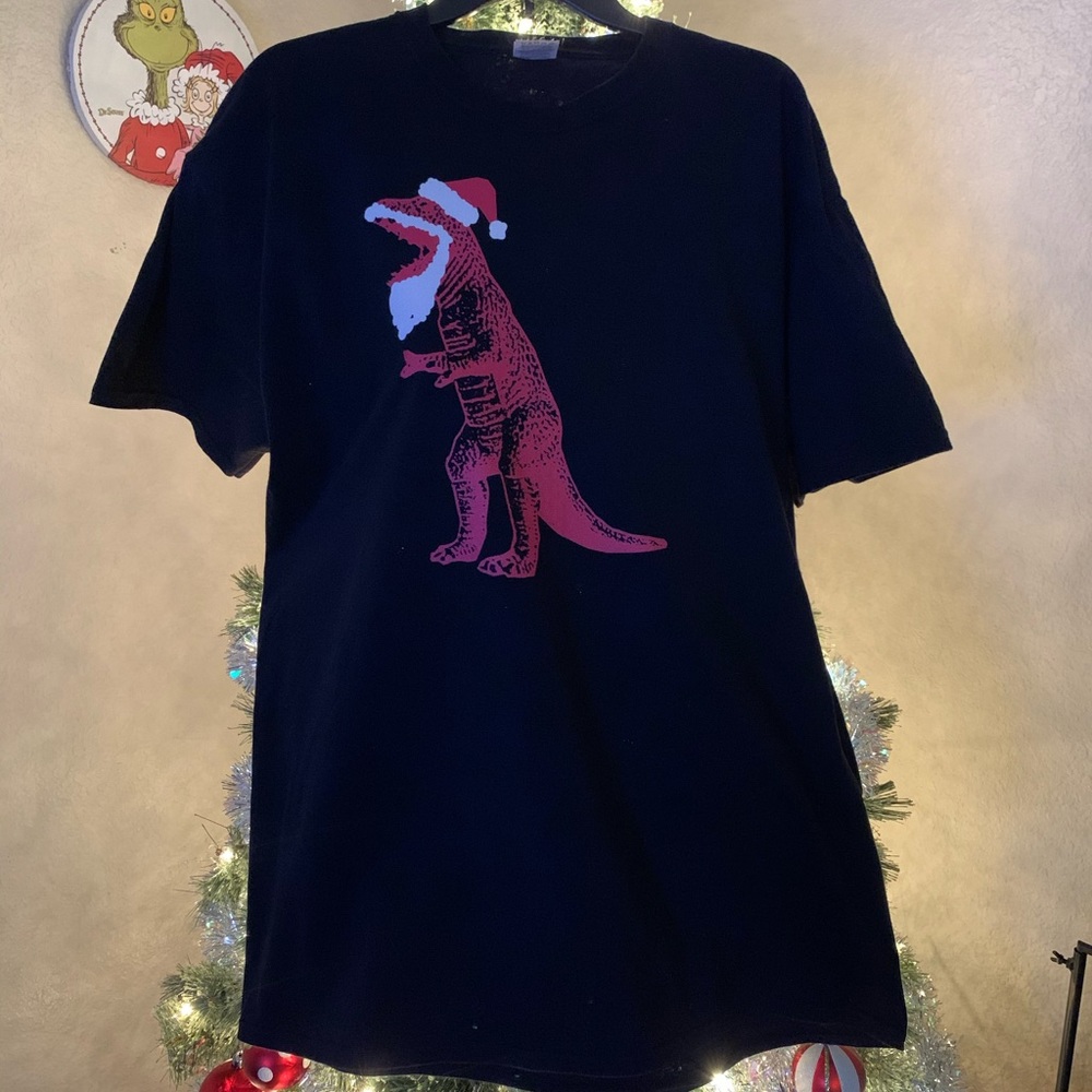 Men’s Holiday T-shirt